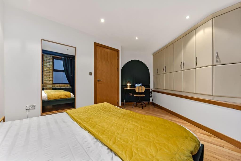 Spacious 2 Bed Urban Jungle Flat, Central London Exterior photo
